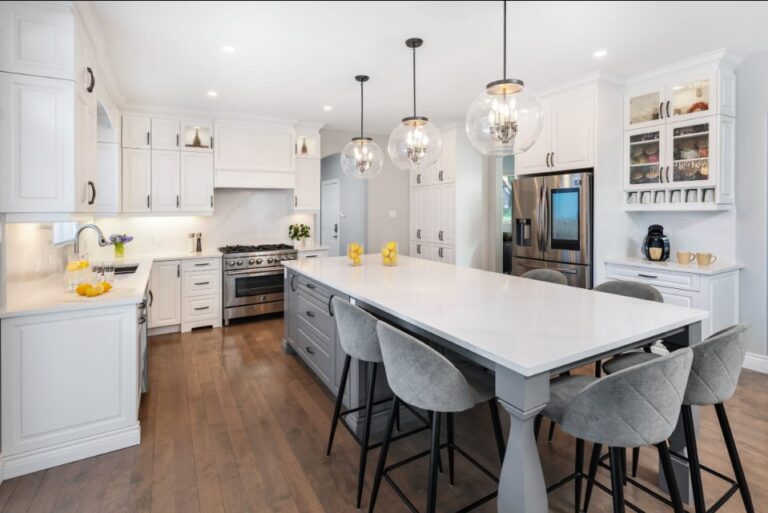Kitchen Island With Seating Ideas for Stylish Modern Homes